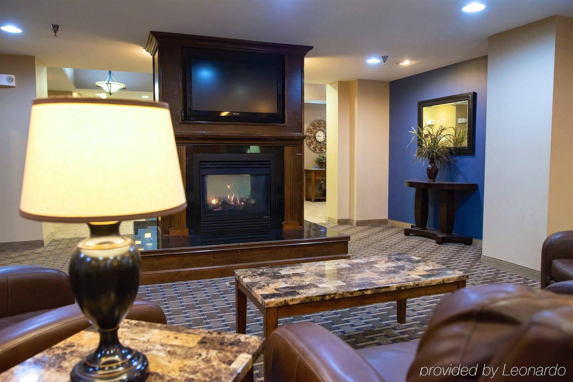 Holiday Inn Express Devils Lake By Ihg Kültér fotó